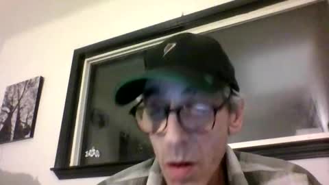 Snapshot of royboy2561 chatting on 01-19-26, 02:04 Roy Murrin online show from 01-19-26, 02:04