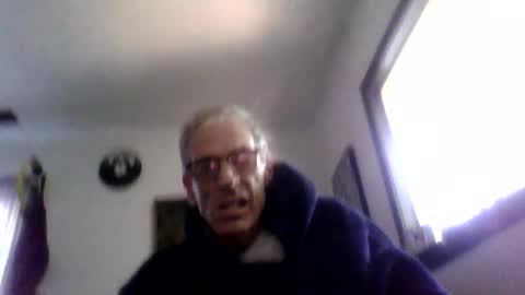 Snapshot of royboy2561 chatting on 06-07-26, 06:55 Roy Murrin online show from 06-07-26, 06:55