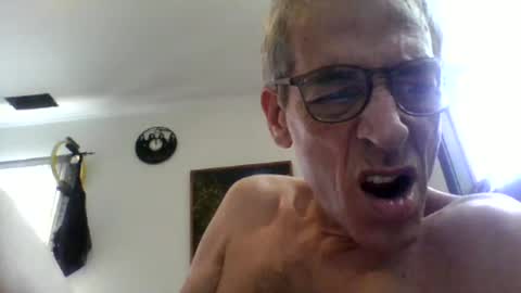 Snapshot of royboy2561 chatting on 06-22-26, 08:50 Roy Murrin online show from 06-22-26, 08:50