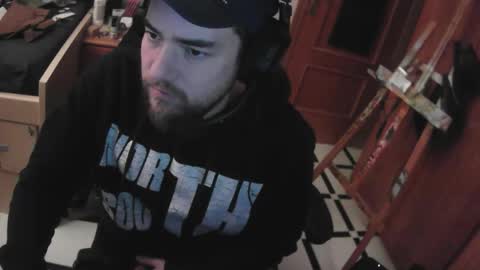 Snapshot of royer04 chatting on 11-20-25, 03:34 royer04 online show from 11-20-25, 03:34