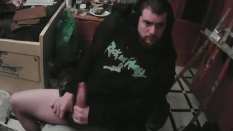 Snapshot of royer04 chatting on 11-27-25, 03:19 royer04 online show from 11-27-25, 03:19