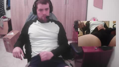 Snapshot of royer04 chatting on 02-24-26, 11:25 royer04 online show from 02-24-26, 11:25