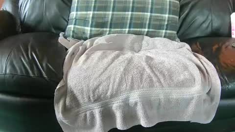 Snapshot of royer8650 chatting on 09-18-25, 12:40 Lookingaround online show from 09-18-25, 12:40