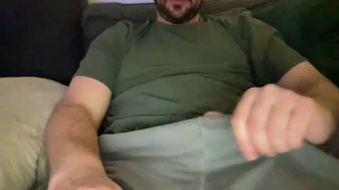 Snapshot of roythegil chatting on 12-19-25, 12:06 roythegil online show from 12-19-25, 12:06