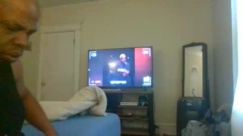 Snapshot of rpeeler55 chatting on 12-05-25, 07:10 rpeeler55 online show from 12-05-25, 07:10