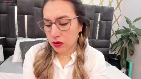 Snapshot of rubby_taylor chatting on 06-22-26, 02:47 RubbyTaylor online show from 06-22-26, 02:47