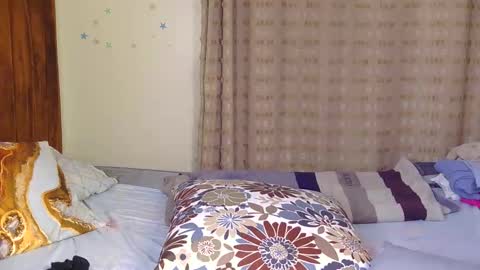 Rosee online show from 03-18-26, 08:56