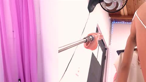 Snapshot of rubidaniells_ chatting on 11-28-25, 05:26 Daniells online show from 11-28-25, 05:26