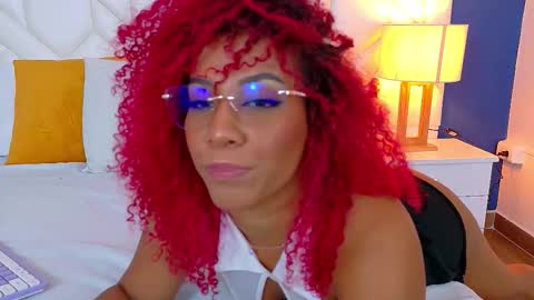 ruby_rogers_ online show from 09-11-25, 02:39