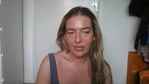 Snapshot of rubyredxxxoxxx chatting on 01-19-26, 11:36 rubyredxxxoxxx online show from 01-19-26, 11:36