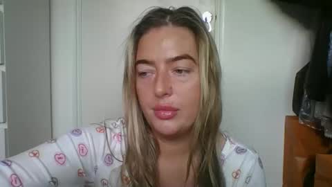 Snapshot of rubyredxxxoxxx chatting on 02-21-26, 08:15 rubyredxxxoxxx online show from 02-21-26, 08:15