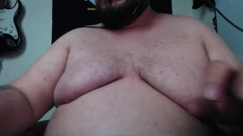 Snapshot of rudebearboy_ chatting on 09-23-25, 05:43 Bear online show from 09-23-25, 05:43