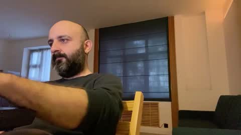 Snapshot of rufa_life chatting on 02-02-25, 08:35 rufa_life online show from 02-02-25, 08:35