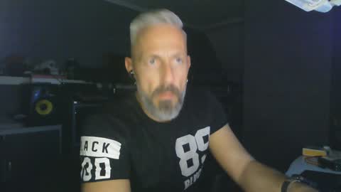 Chico que rico Caliente online show from 12-29-24, 10:23