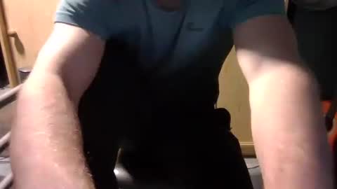 rugby_boy200 online show from 03-19-26, 08:35