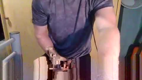 rugby_boy200 online show from 04-16-26, 04:08