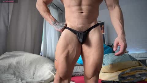 Snapshot of rusbigpaul chatting on 02-22-25, 09:34 Paul online show from 02-22-25, 09:34