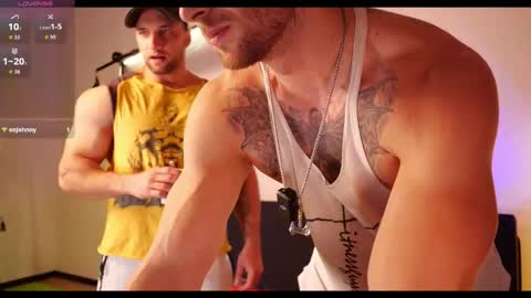 Snapshot of rusbigpaul chatting on 10-07-25, 07:11 Paul online show from 10-07-25, 07:11