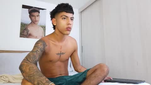  R U S S E L L  online show from 03-20-26, 06:02