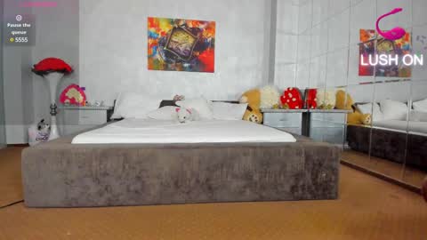 Snapshot of russian_ava chatting on 02-26-25, 07:49 Ava online show from 02-26-25, 07:49