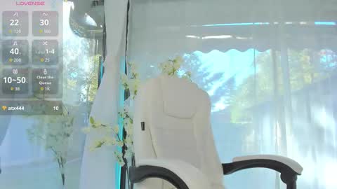 Snapshot of russian_ava chatting on 10-05-25, 07:39 Ava online show from 10-05-25, 07:39