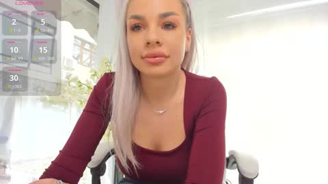 Snapshot of russian_ava chatting on 11-18-25, 08:41 Ava online show from 11-18-25, 08:41