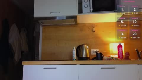 Snapshot of russian_sexy_girl5 chatting on 03-07-25, 02:25 Mary online show from 03-07-25, 02:25