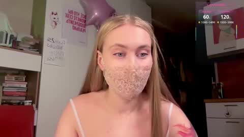 Snapshot of russian_sexy_girl5 chatting on 02-22-26, 08:51 Mary online show from 02-22-26, 08:51