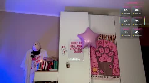 Snapshot of russian_sexy_girl5 chatting on 02-24-26, 10:41 Mary online show from 02-24-26, 10:41