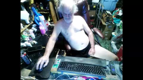 Russtenail21 online show from 01-12-26, 07:52