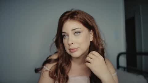 Snapshot of russypussy141 chatting on 03-08-25, 03:39 Alex online show from 03-08-25, 03:39