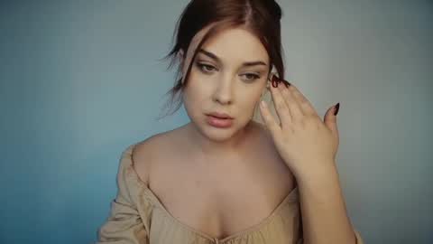 Snapshot of russypussy141 chatting on 03-09-25, 07:15 Alex online show from 03-09-25, 07:15