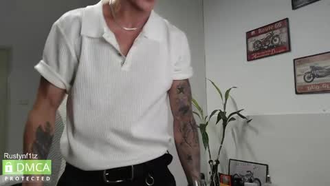 Snapshot of rustynf1tz chatting on 04-30-26, 02:01 MillionDollarGuy online show from 04-30-26, 02:01