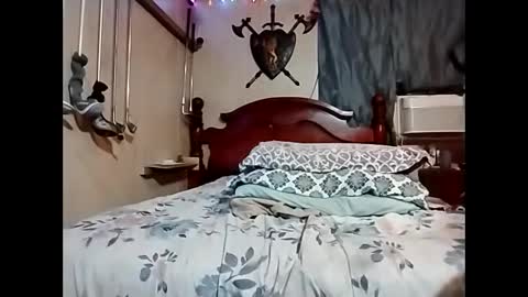 Snapshot of rustyshackelford1902 chatting on 10-12-25, 03:49 Rusty online show from 10-12-25, 03:49