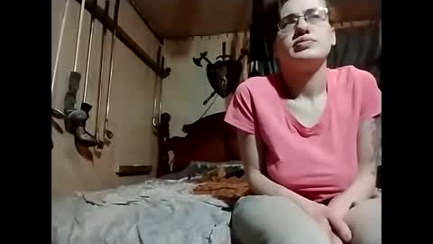 Snapshot of rustyshackelford1902 chatting on 01-09-26, 06:05 Rusty online show from 01-09-26, 06:05