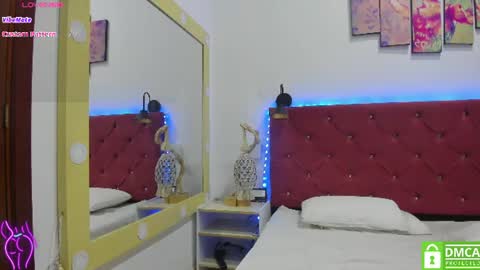 Snapshot of ruth_harvey chatting on 07-18-26, 12:42 Ruth online show from 07-18-26, 12:42