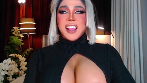 Snapshot of ruthlessmistressx chatting on 12-27-24, 11:10 Samantha online show from 12-27-24, 11:10