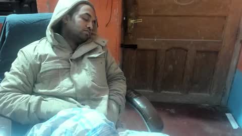 Snapshot of rwb17 chatting on 01-16-25, 08:22 rwb17 online show from 01-16-25, 08:22