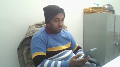 Snapshot of rwb17 chatting on 01-18-25, 11:43 rwb17 online show from 01-18-25, 11:43