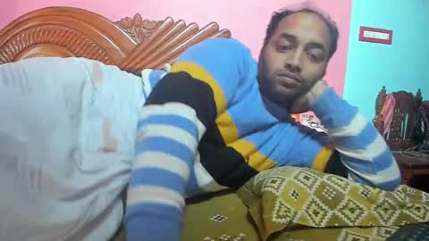 Snapshot of rwb17 chatting on 02-01-25, 08:29 rwb17 online show from 02-01-25, 08:29