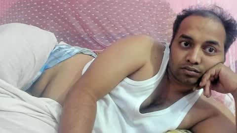 Snapshot of rwb17 chatting on 02-14-25, 05:25 rwb17 online show from 02-14-25, 05:25