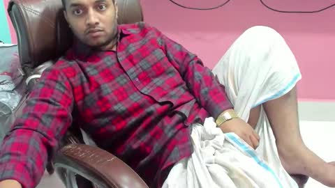 Snapshot of rwb17 chatting on 11-15-25, 10:23 rwb17 online show from 11-15-25, 10:23