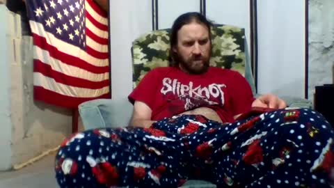 Snapshot of rwb1982 chatting on 02-09-25, 05:08 rwb1982 online show from 02-09-25, 05:08