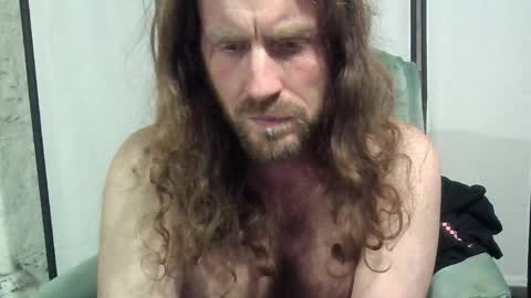 rwb1982 online show from 05-18-26, 01:56