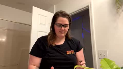 rwyadt12 online show from 02-05-26, 11:26