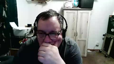 rwzar_1965 online show from 04-05-26, 04:20