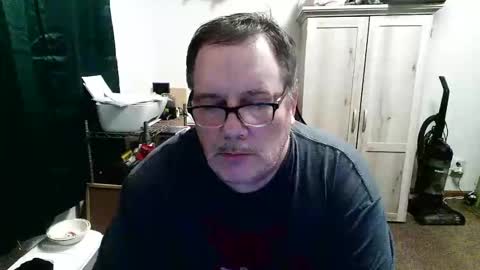 rwzar_1965 online show from 05-09-26, 06:07