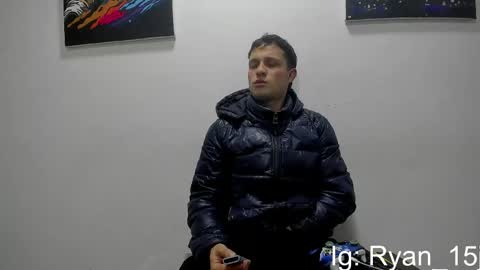 Snapshot of ryan15_ chatting on 05-10-26, 11:21 Ryan 15 online show from 05-10-26, 11:21
