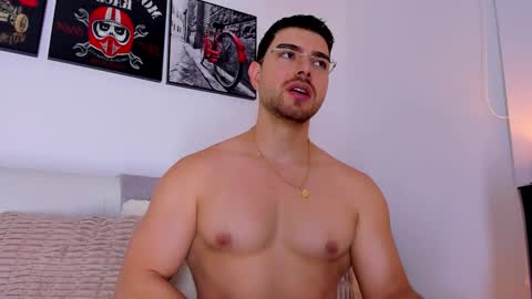 Ryan  online show from 02-19-26, 01:12