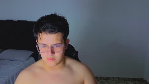 Snapshot of ryan_doretti chatting on 10-04-25, 11:19 Ryan online show from 10-04-25, 11:19